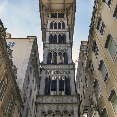 Correeiros Downtown - Historic Apartmán