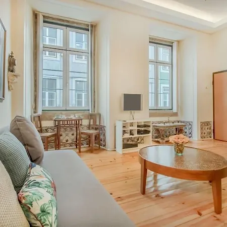 Apartment Correeiros Downtown Flat