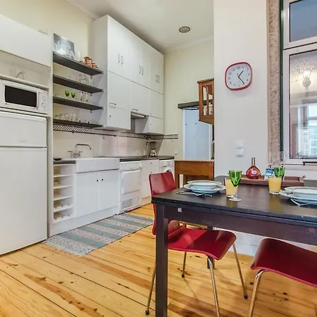 Correeiros Downtown - Historic Apartment