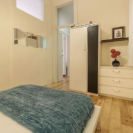 Daire Correeiros Downtown Flat *